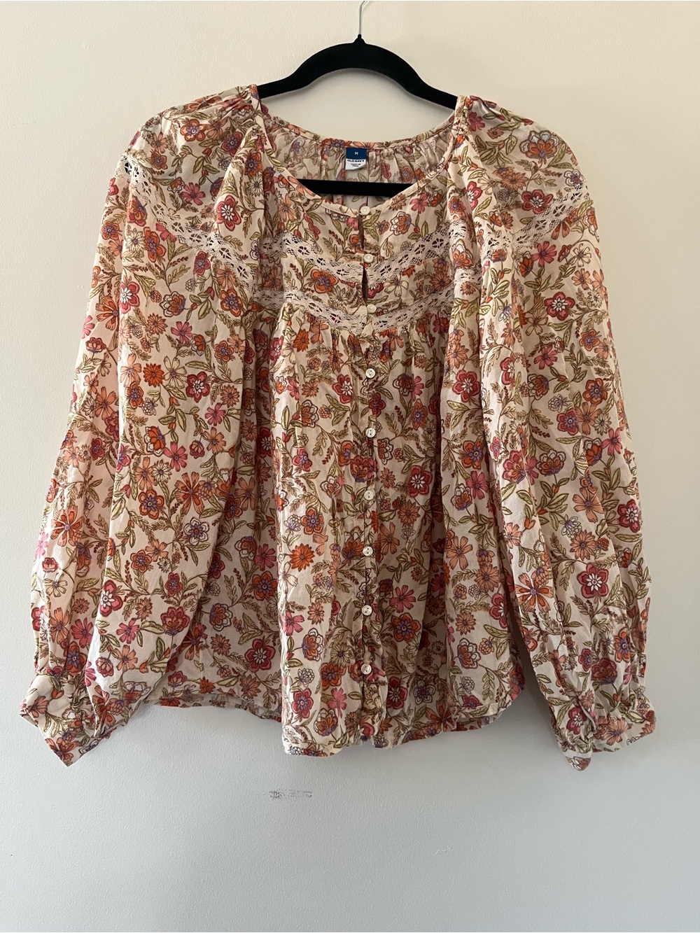 Old Navy Cream Cottagecore Peasant Top Medium Floral Red Prairie Modest Farm